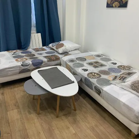 Apartment Dortoir Pour 6-8 Personnes Proche 100 M Du Metro